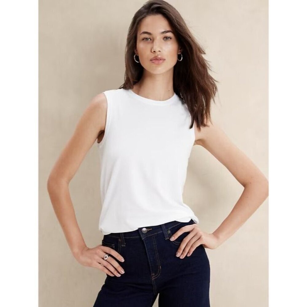 Banana Republic Timeless Tank White L Cotton Blend EUC